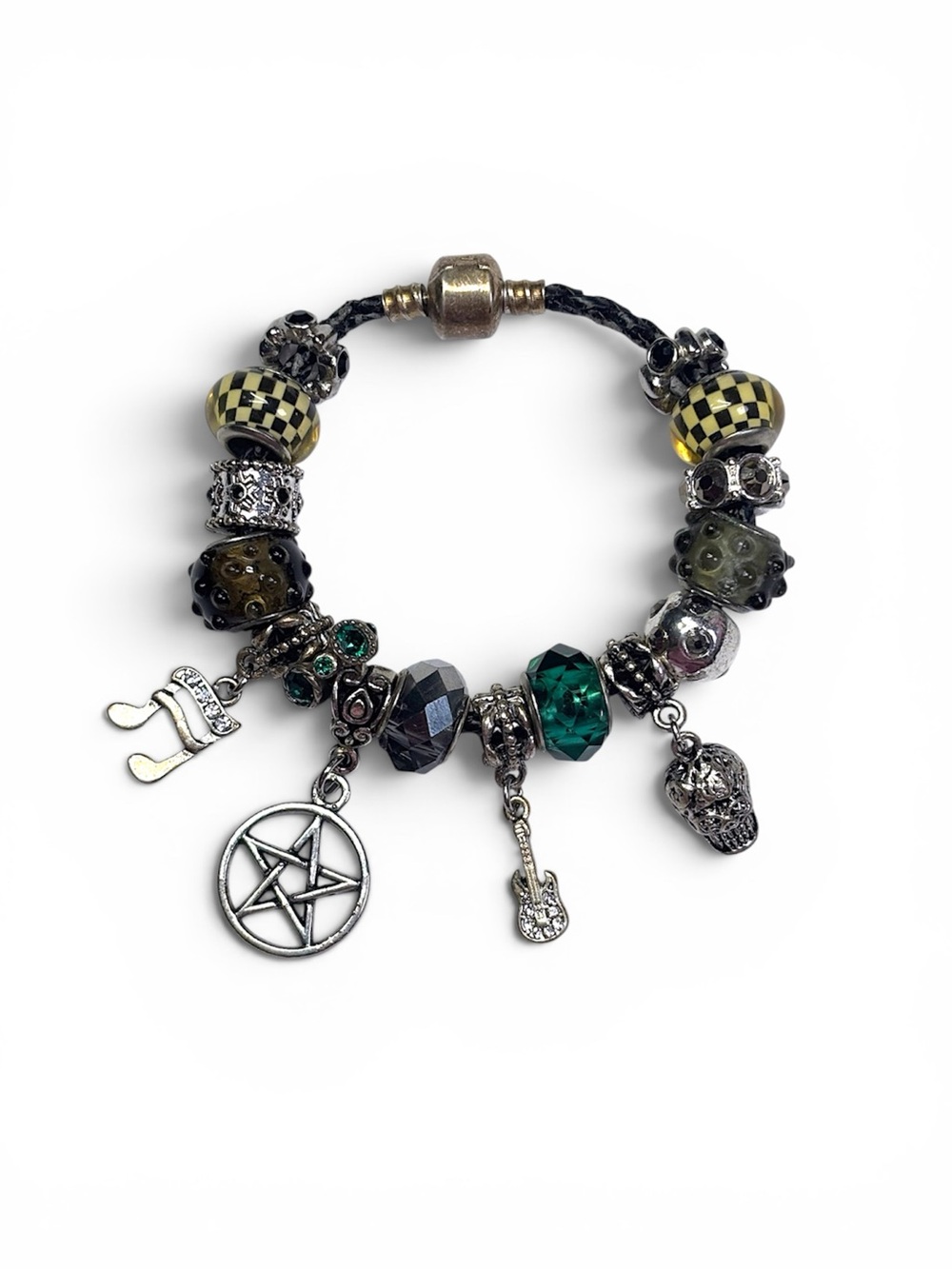 Custom Gothic ⛓️ charm bracelet 💗